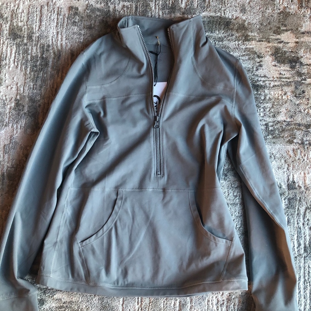 Zyia 1/2 zip pullover